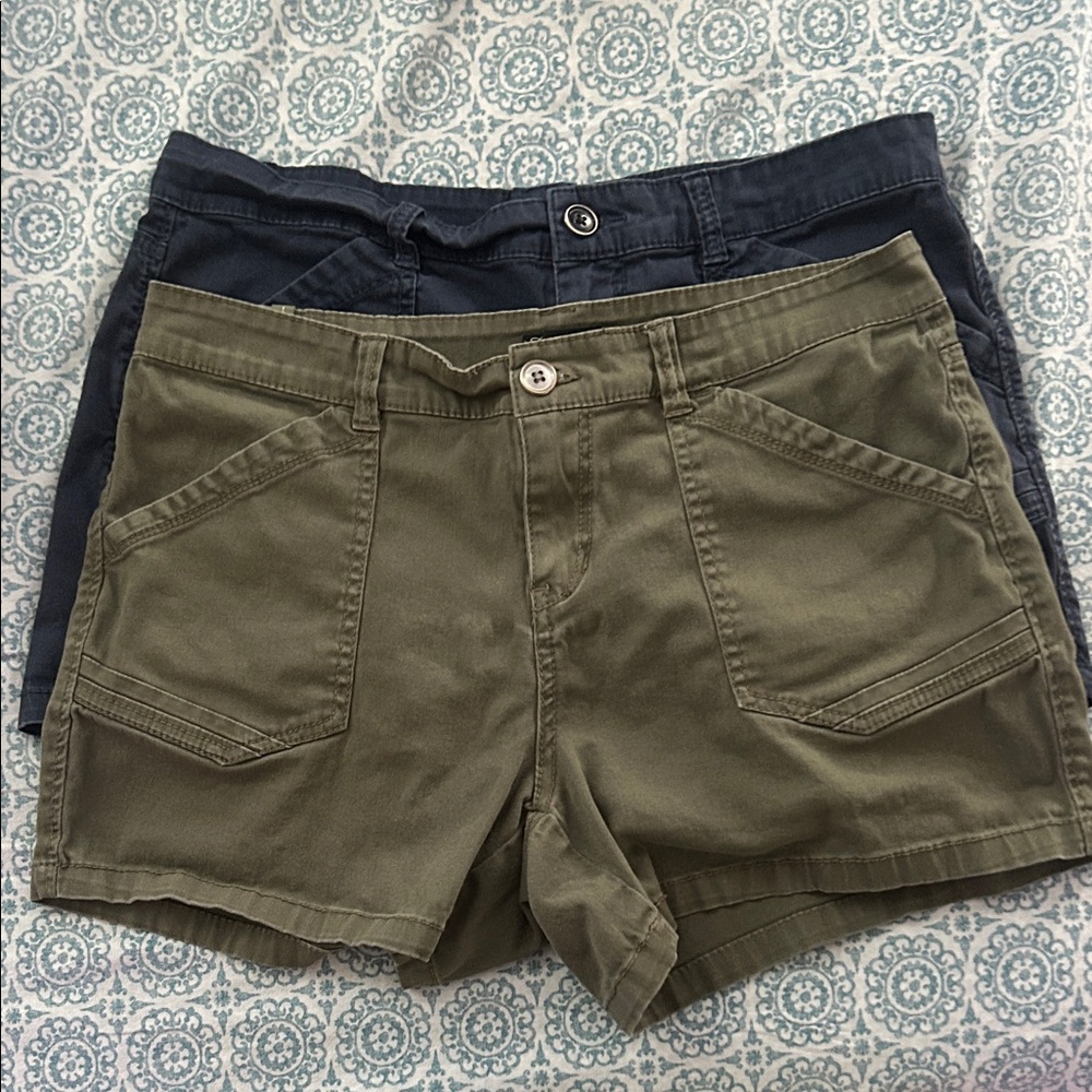 Women's Olive and Navy Cargo Shorts